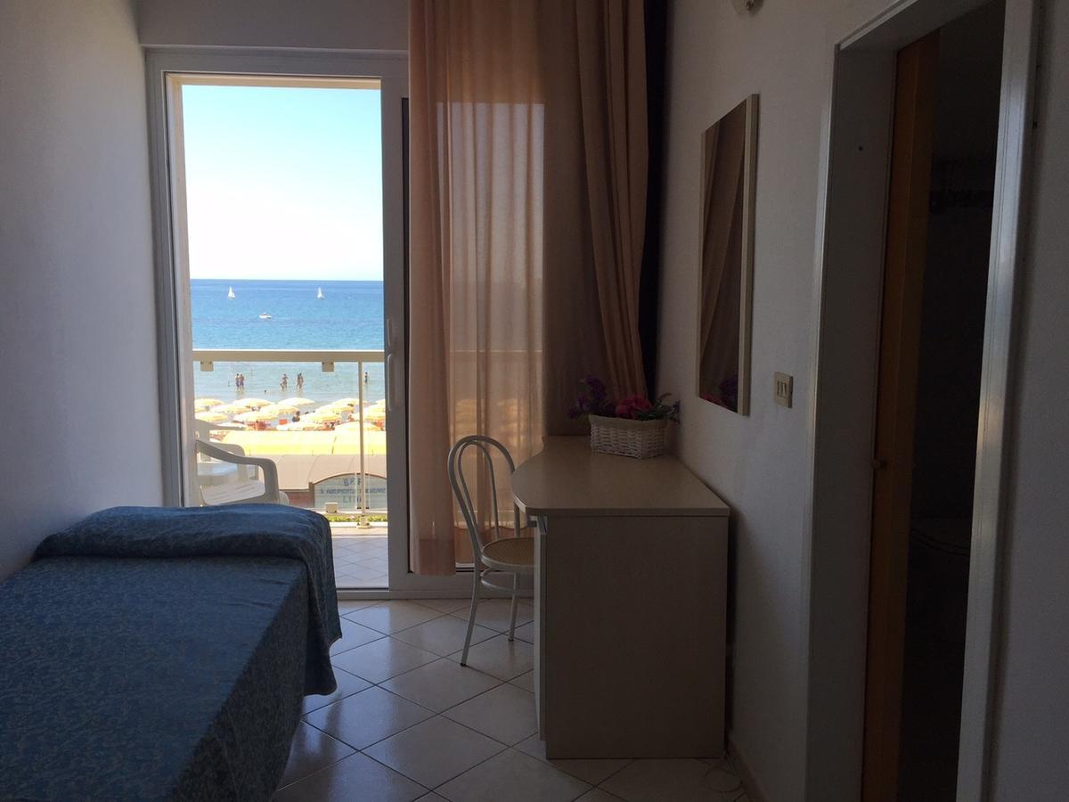 Hotel Lido Follonica Exterior photo